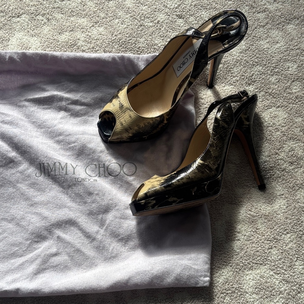Jimmy Choo Elegant Black and Gold Heels